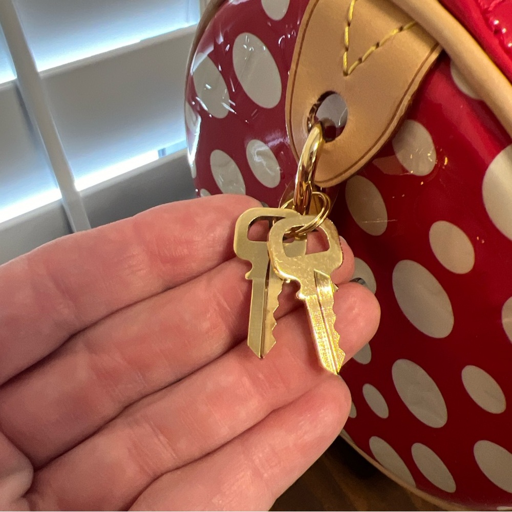 LOUIS VUITTON Vernidot Dot Infinity Papillon 30 Yayoi Kusama Tote Bag Red NEW! - Picture 4 of 14